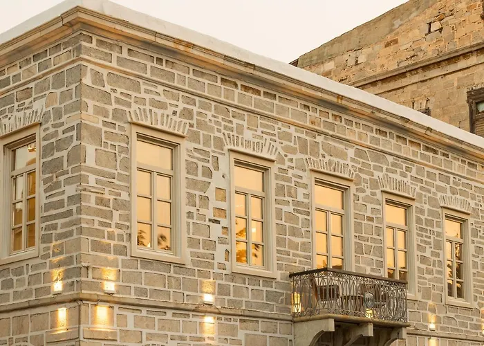Syros Soul Luxury Suites