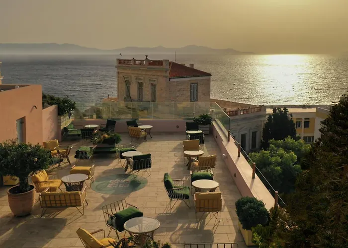 Aristide - Small Luxury s Of The World